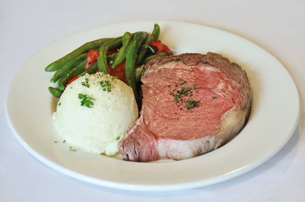 Canadiana Restaurant | 5230 Dundas St W, Etobicoke, ON M9B 1A8, Canada | Phone: (416) 239-1114