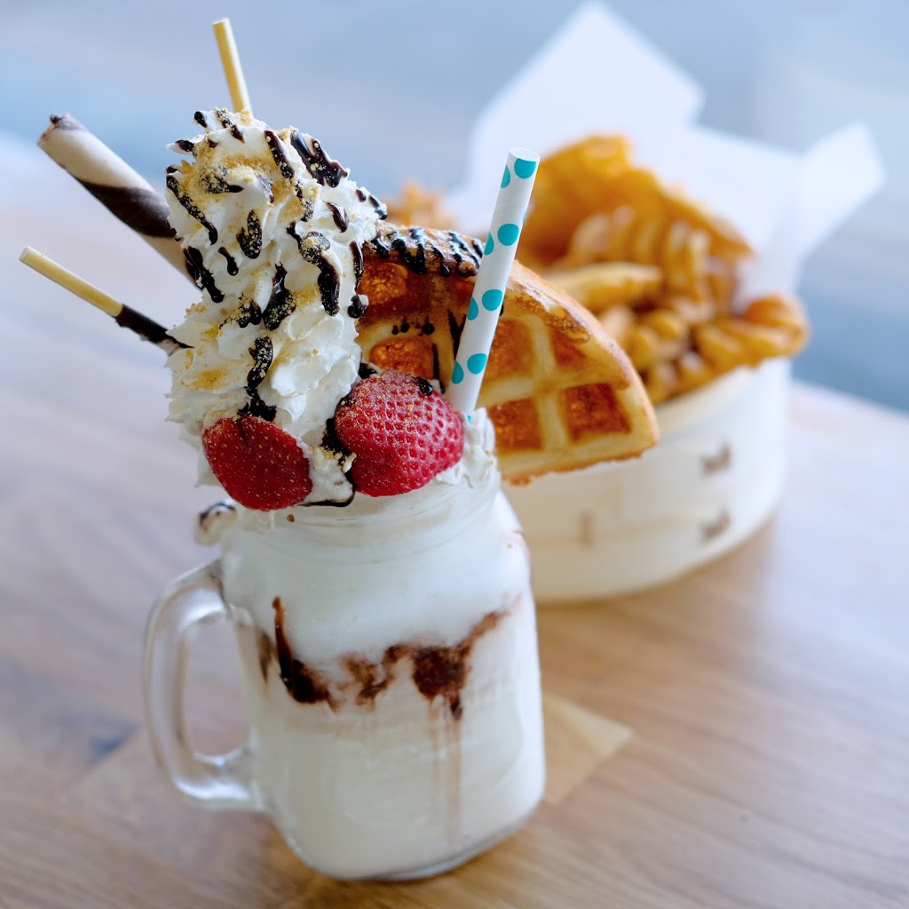 Off the Grid Waffle Cafe | 5943 Fraser St, Vancouver, BC V5W 2Z6, Canada | Phone: (604) 326-0708