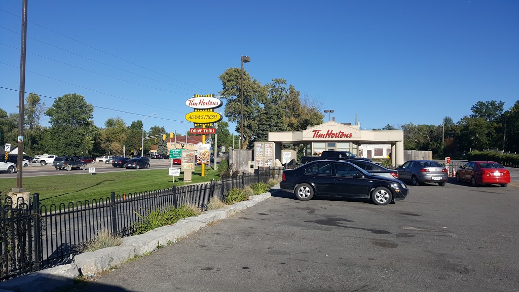 Tim Hortons | 3 Creighton St S, Orillia, ON L3V 1A9, Canada | Phone: (705) 325-4502