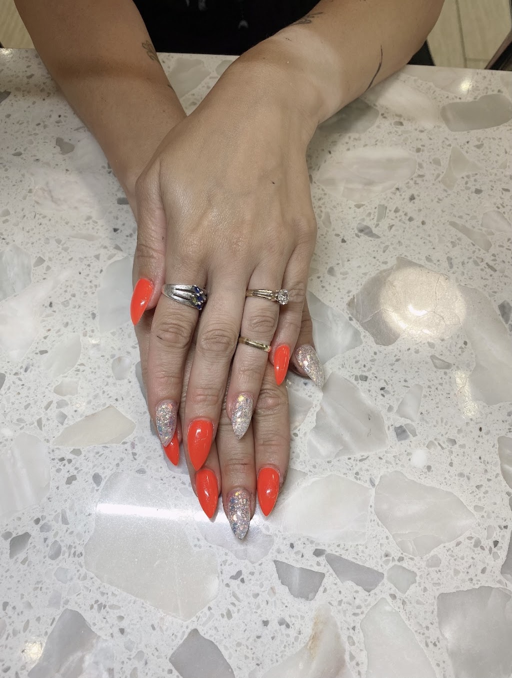 Happy Choice Nails & Spa | 11877 Sarcee Trail NW #330, Calgary, AB T3R 1W5, Canada | Phone: (403) 275-9897