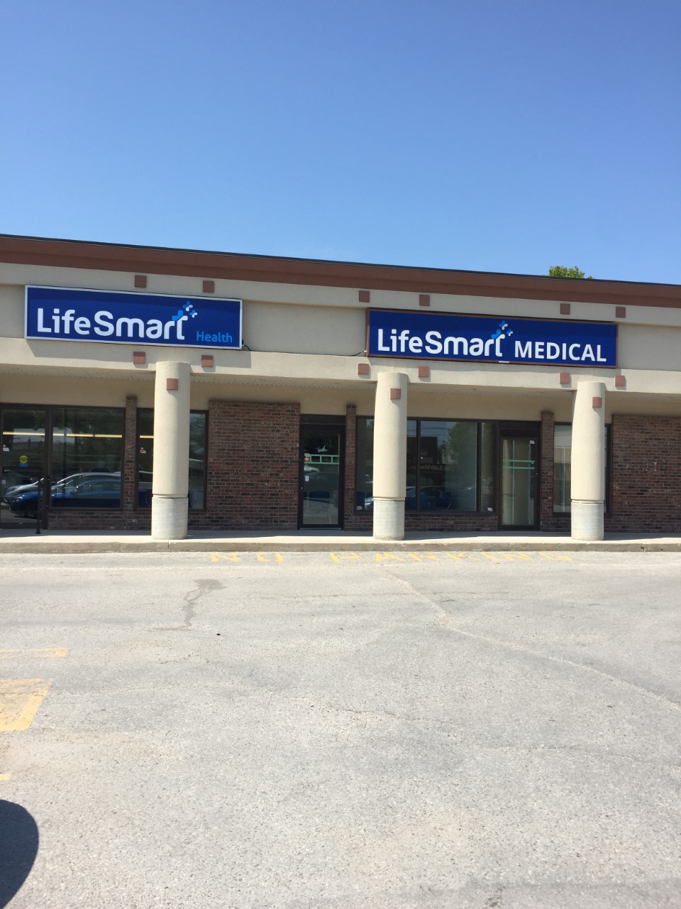 LifeSmart Medical | 1838 Main St, Winnipeg, MB R2V 3H2, Canada | Phone: (204) 416-5433