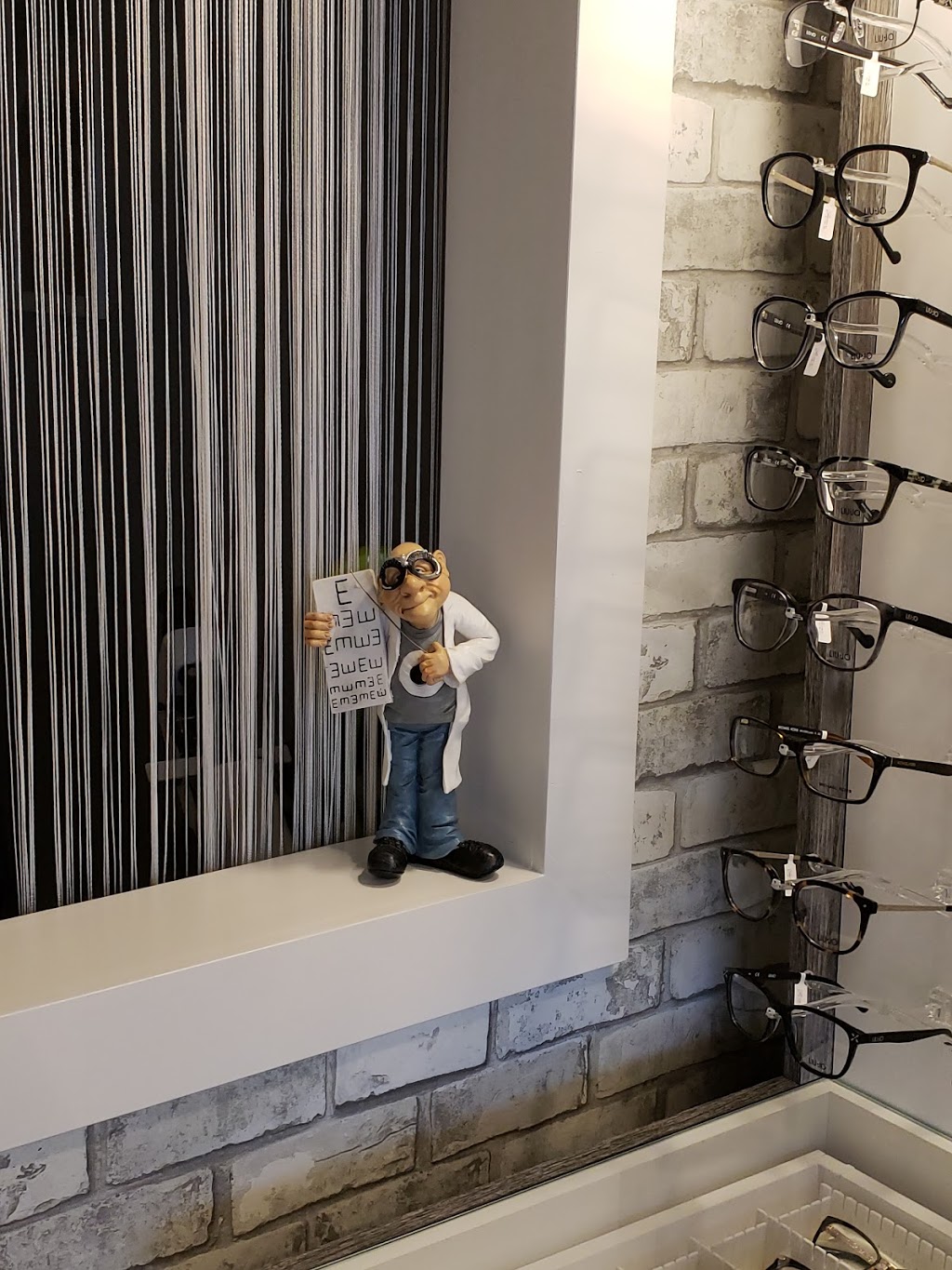 C U Optical | 157 Holland St E Unit 4, Bradford, ON L3Z 2B2, Canada | Phone: (905) 551-6000