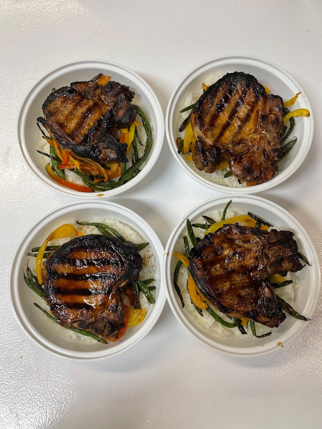 Tiya Kuys Bar and Resto | Highway 39, Service Rd, Midale, SK S0C 1S0, Canada | Phone: (306) 458-2266