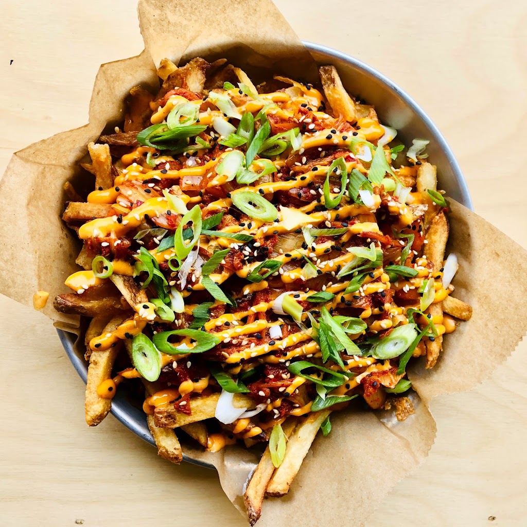 Side Hustle Snack Bar | 899 Portland St, Dartmouth, NS B2W 2N4, Canada | Phone: (902) 444-7765