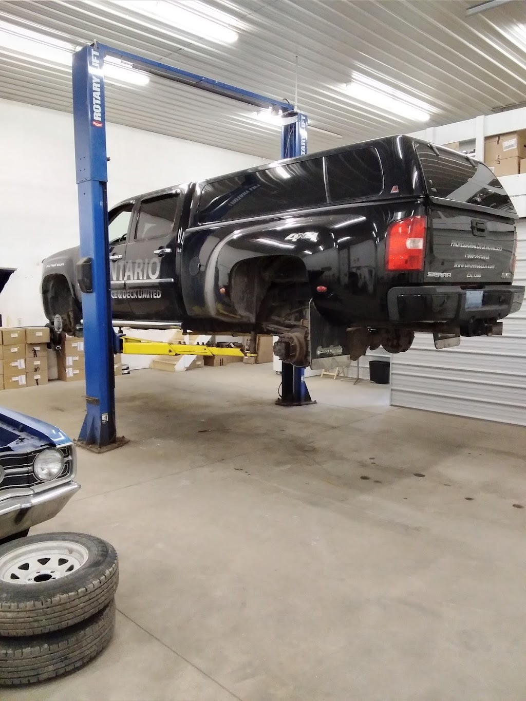 Colins Trailer and Auto Service | 175 N Port Rd, Port Perry, ON L9L 1B2, Canada | Phone: (905) 982-7777