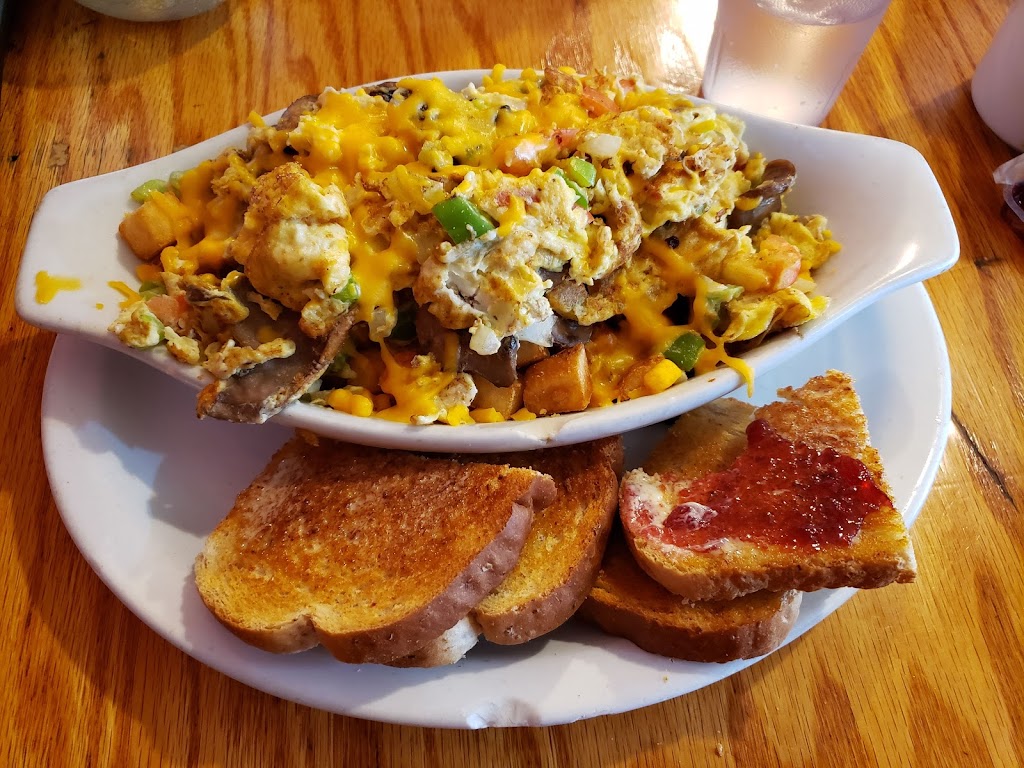 The Lark Restaurant | Carl Erickson Ave, Shell Lake, SK S0J 2G0, Canada | Phone: (306) 427-2200
