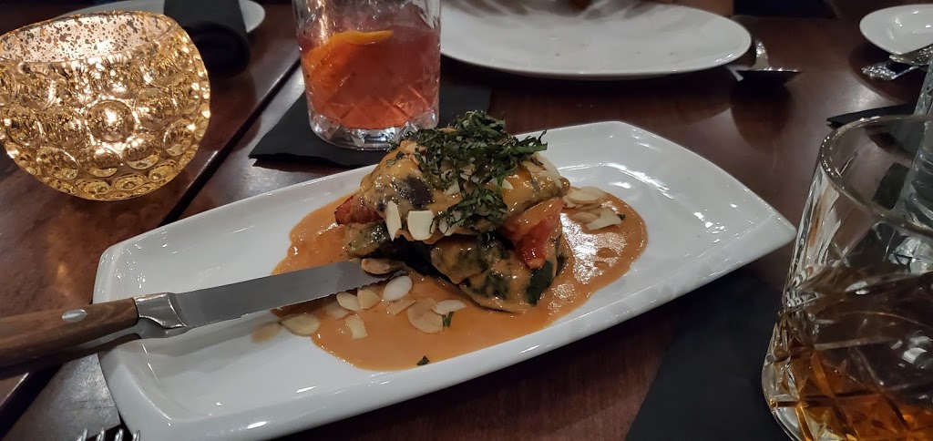 Kamoosh Bistro | 34 Main St N, Waterdown, ON L0R 2H0, Canada | Phone: (289) 895-7500
