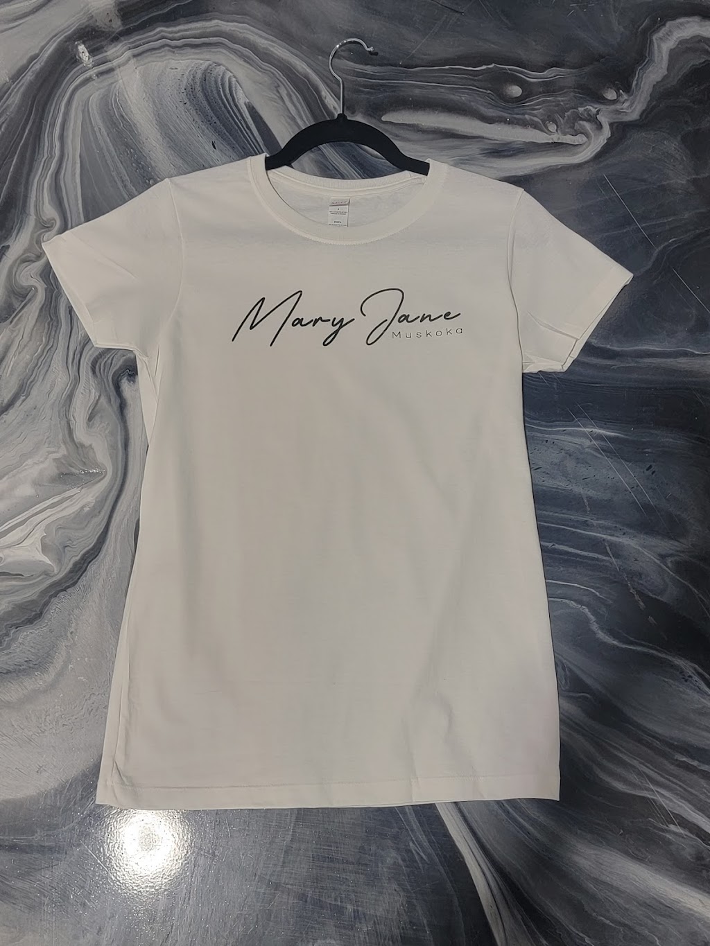 Mary Jane Muskoka | 440 Ecclestone Dr #13, Bracebridge, ON P1L 1Z6, Canada | Phone: (705) 394-7420