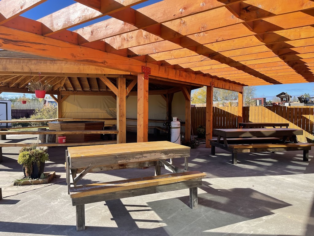 The Sugar Shack | 2481 Willow Dr, 70 Mile House, BC V0K 2K0, Canada | Phone: (604) 698-2805