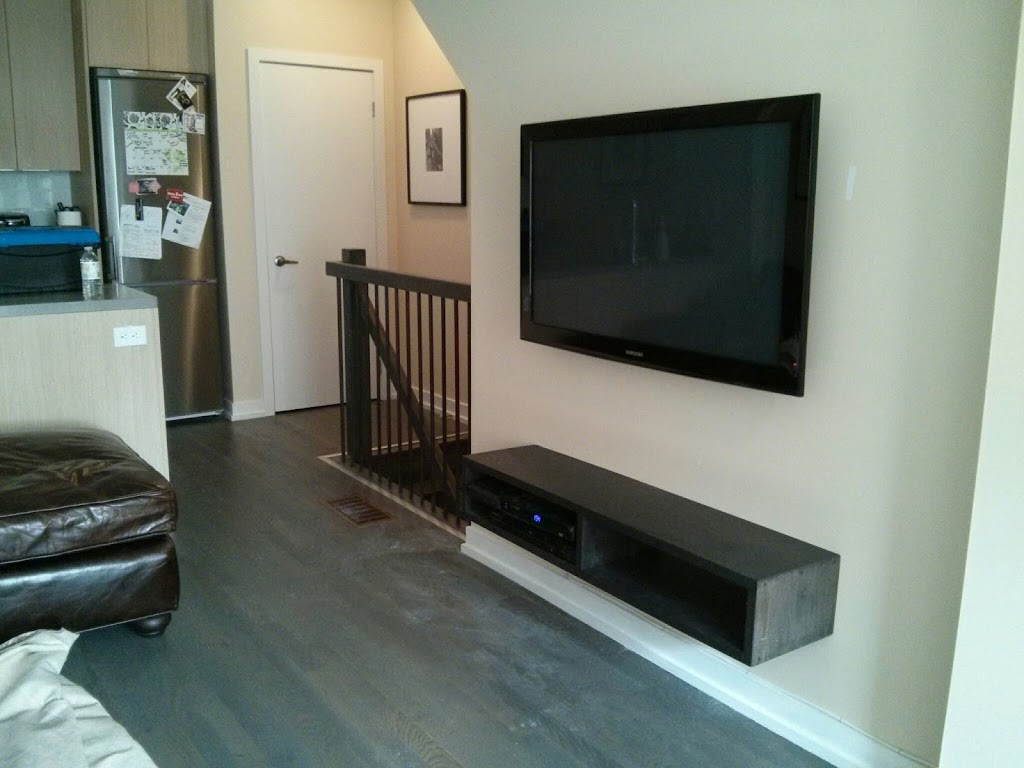 Leslievillegeek TV Installation | 265 N Service Rd, Mississauga, ON L5A 1A6, Canada | Phone: (647) 477-2280