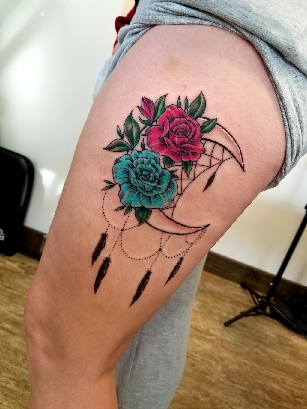 Kings Ink Tattoo & Piercing | 18 Francis St E, Fenelon Falls, ON K0M 1N0, Canada | Phone: (705) 928-2322