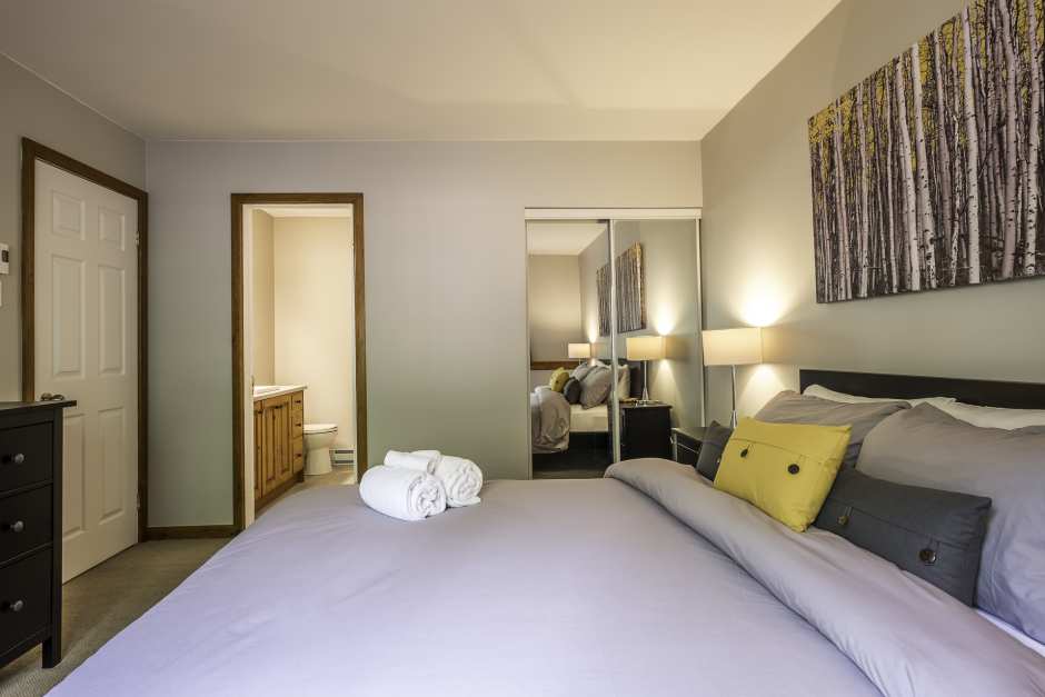LÉrabliere | 11 Chemin de la Forêt, Mont-Tremblant, QC J8E 3K8, Canada | Phone: (888) 221-1411