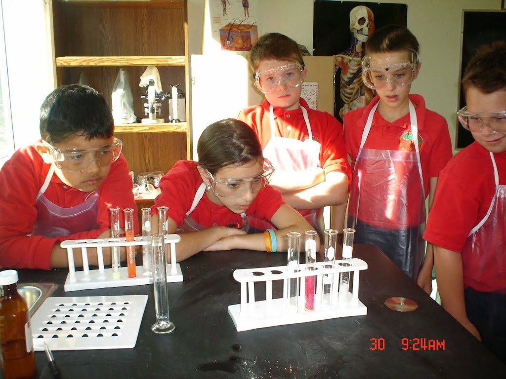 Bishop Hamilton Montessori School | 2199 Regency Terrace, Ottawa, ON K2C 1H2, Canada | Phone: (613) 596-4013