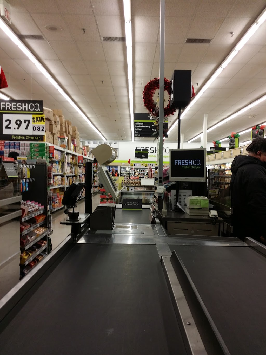 FreshCo. | 199 Wentworth St W, Oshawa, ON L1J 6P4, Canada | Phone: (905) 434-7213