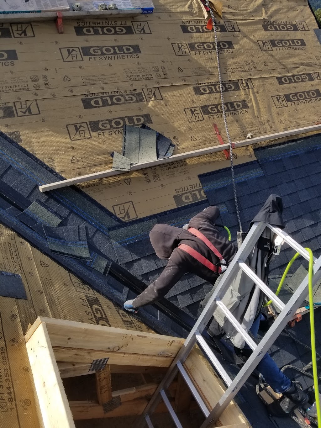 VI Roofing | 3503 Richmond Rd, Victoria, BC V8P 4P7, Canada | Phone: (250) 857-4466