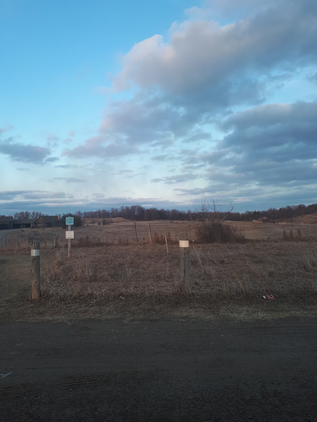 7th Line Parking Lot | 953151 7 Line E, Orangeville, ON L9W 2Z2, Canada