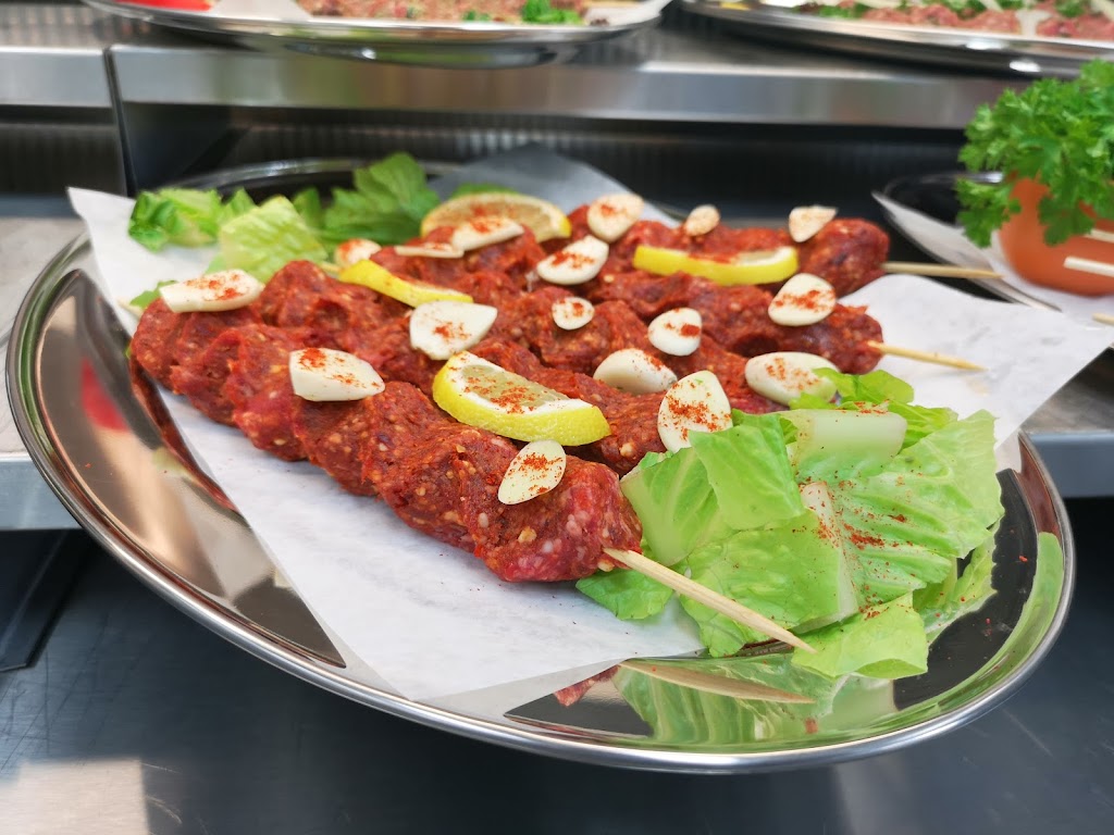 Grillades Farhat Cote Vertu | 757 Boulevard Cote Vertu Ouest, Saint-Laurent, QC H4L 1Y6, Canada | Phone: (514) 744-3939