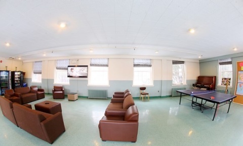 Dalhousie University Summer Accommodations Agricultural Campus | Fraser House, 10 Horseshoe Crescent, Truro, NS B2N 5E3, Canada | Phone: (844) 626-4671