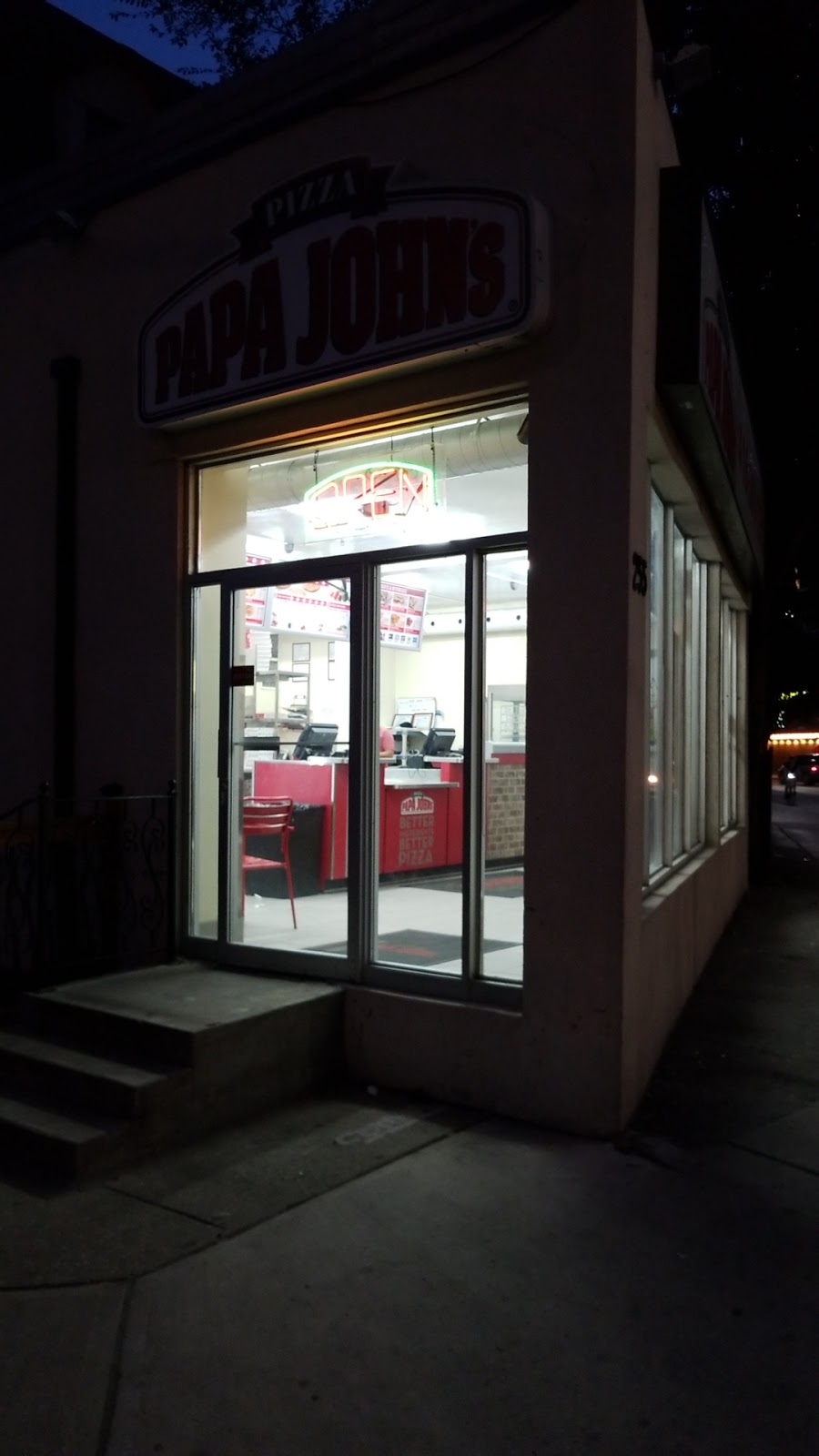 Papa Johns Pizza | 255 Dundas St E, Toronto, ON M5A 1Z7, Canada | Phone: (416) 366-7272