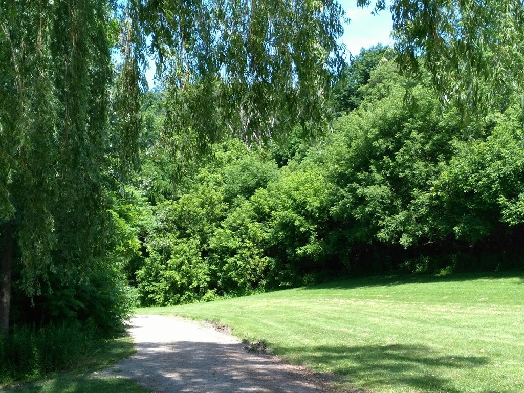 Gladhurst Park | 2 Elhurst Ct, York, ON M6M 1V7, Canada | Phone: (416) 392-2489