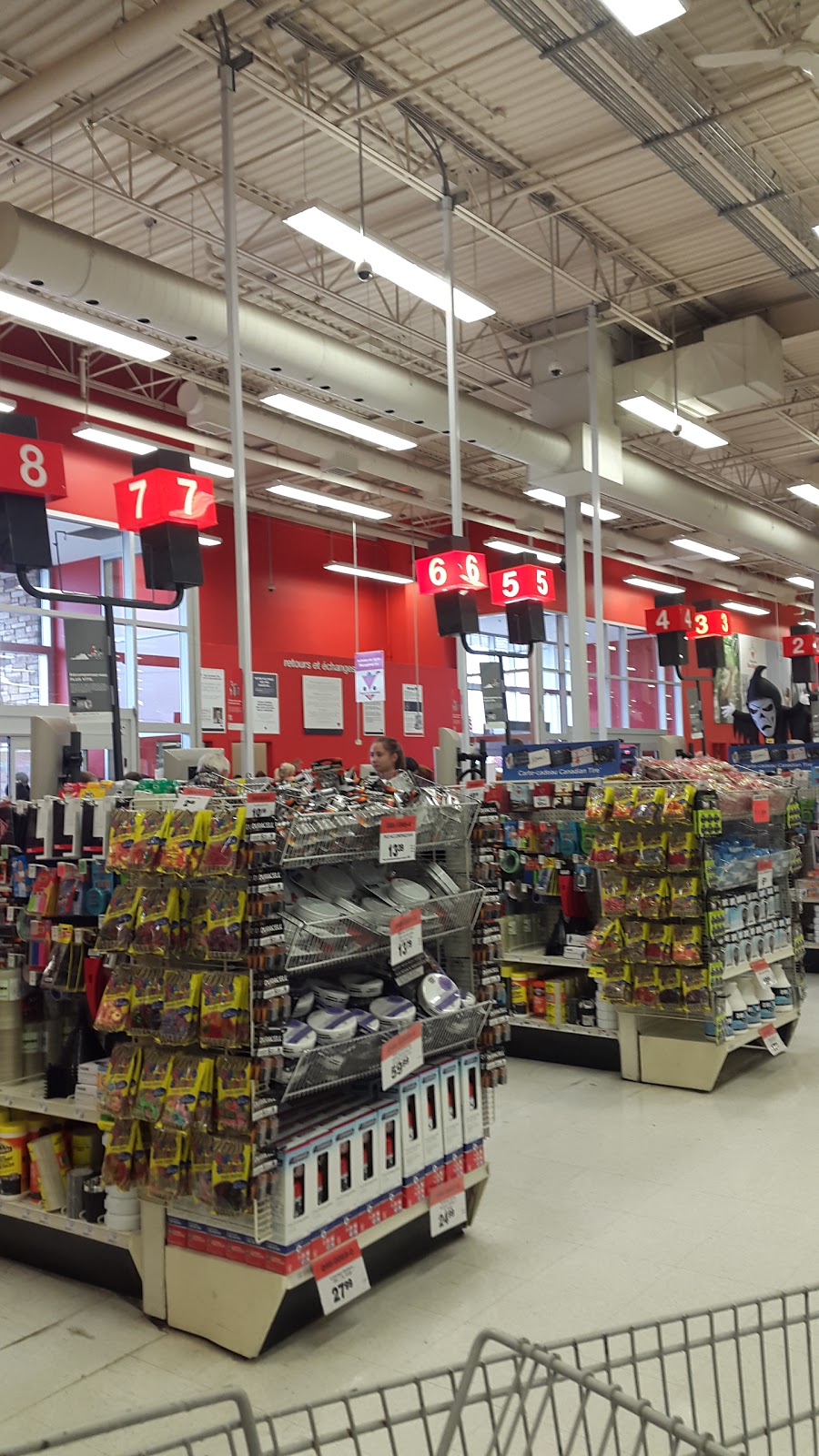 Canadian Tire - Gatineau, QC | 700 Boulevard Maloney O, Gatineau, QC J8T 8K7, Canada | Phone: (819) 246-1234