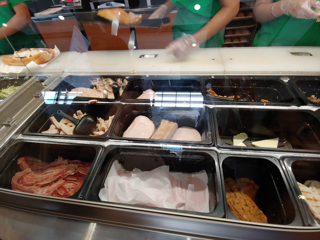 Subway | 13850 Steeles Ave Toronto Premium Outlets Suite 800, Halton Hills, ON L7G 0J1, Canada | Phone: (905) 876-2108