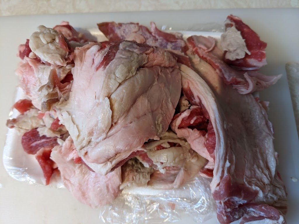 Leung ky meat and seafood ltd | 1919 31 St SE, Calgary, AB T2B 0S8, Canada | Phone: (403) 273-0038