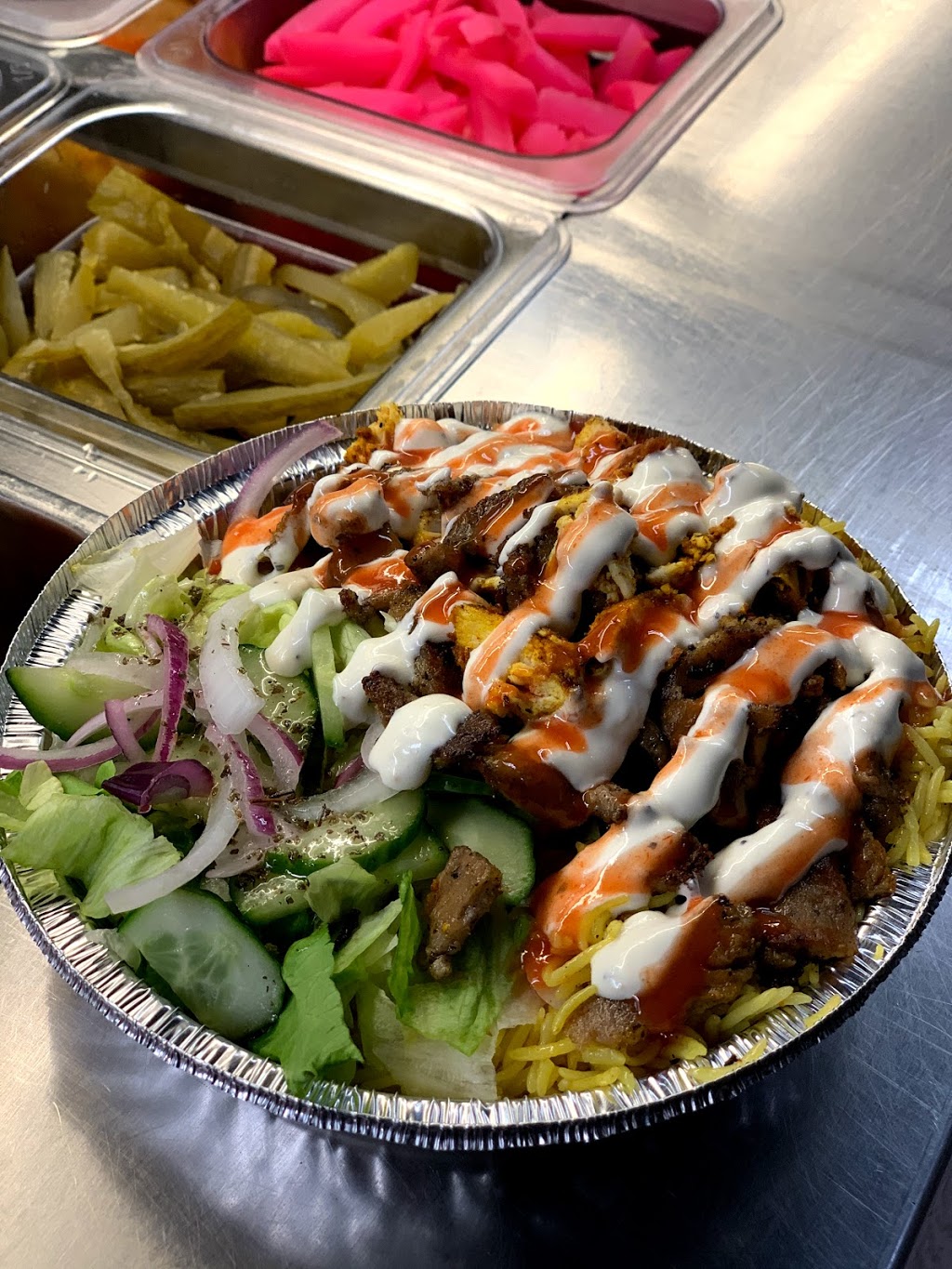 Mandy Plus Restaurant | 1705 Wyandotte St W, Windsor, ON N9B 1J2, Canada | Phone: (519) 258-7000