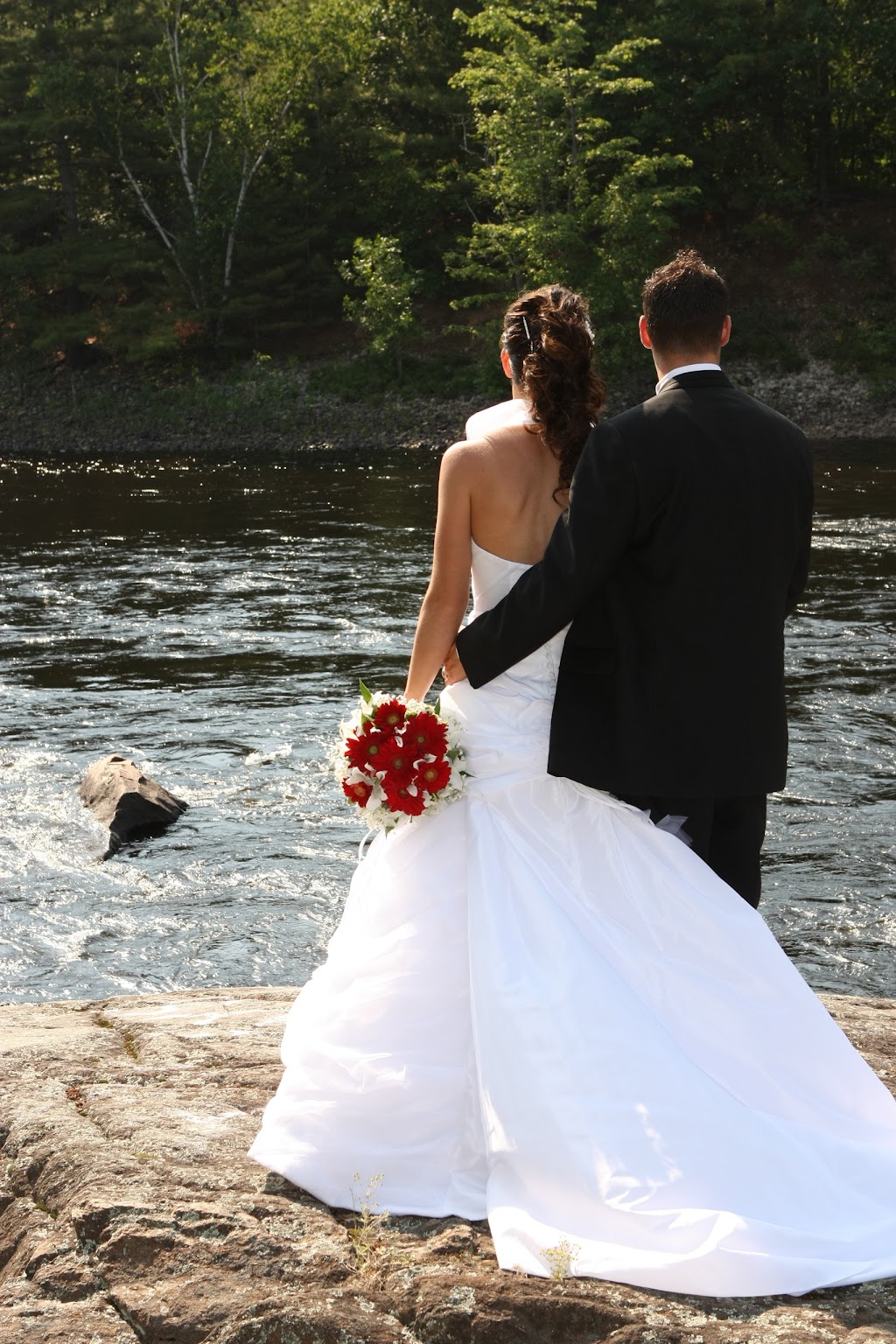 Holst Photography | 4980 Round Lake Rd, Killaloe, ON K0J 2A0, Canada | Phone: (613) 401-7724