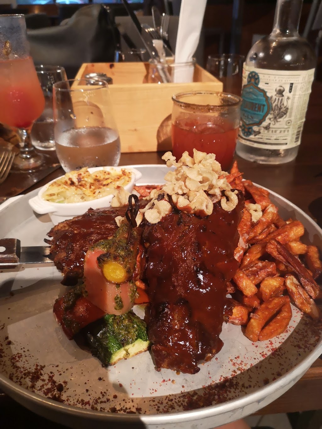 Élan Brasserie Chasse & Pêche | 136 Rue Lajoie S, Joliette, QC J6E 7M8, Canada | Phone: (450) 759-2278