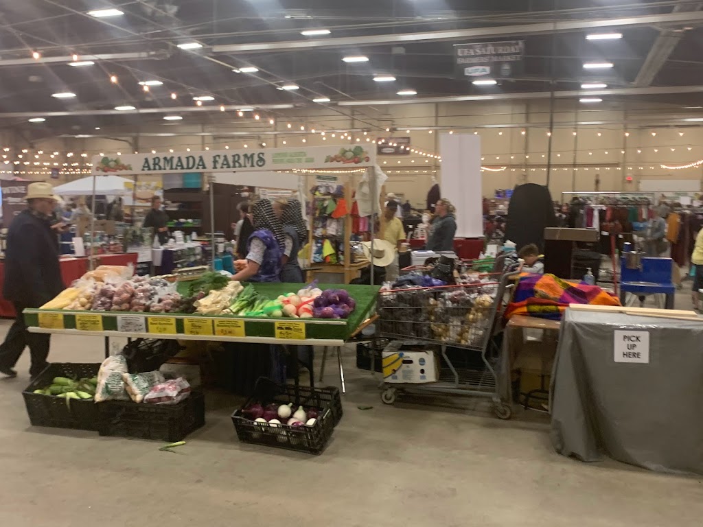 Lethbridge Farmers Market | Henderson Lake, Lethbridge, AB T1J 4R3, Canada | Phone: (403) 328-4491