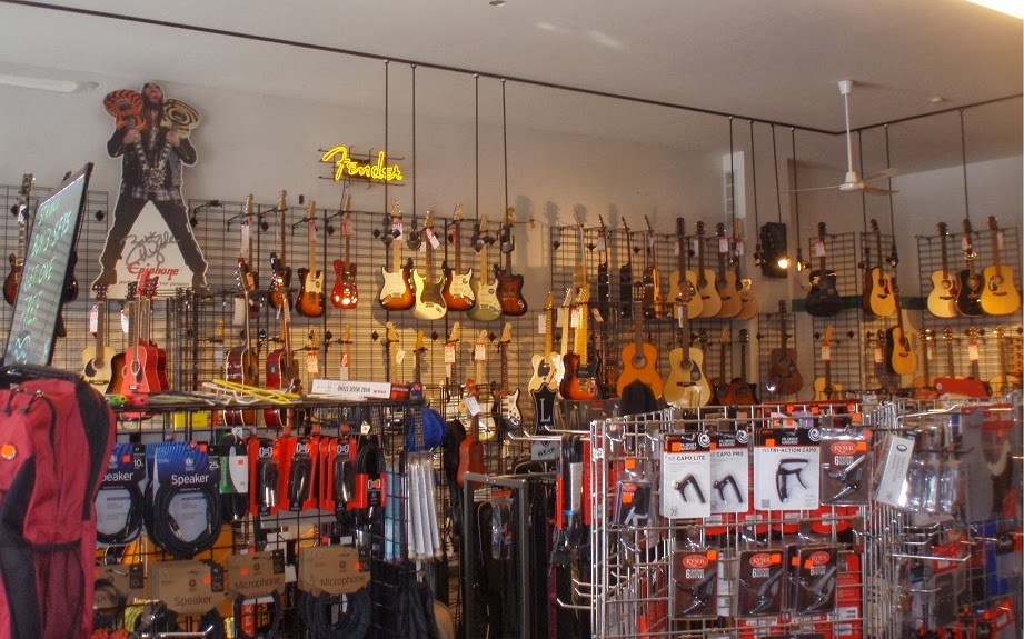MURPHYS MUSIC | 6011 Thorold Stone Rd, Niagara Falls, ON L2J 1A4, Canada | Phone: (905) 374-7196