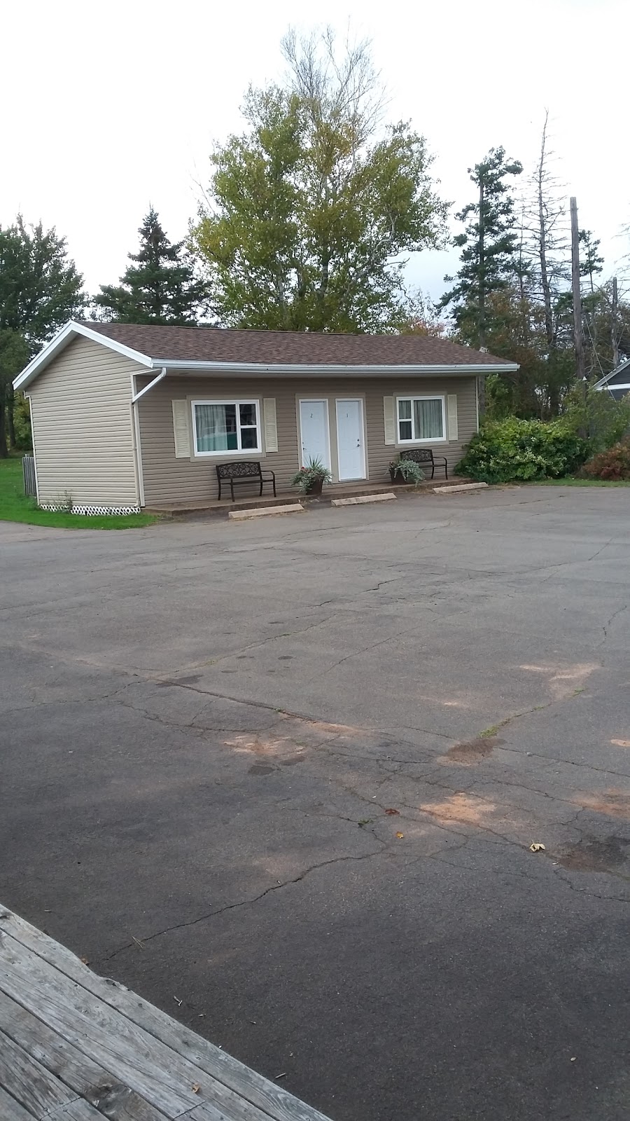 Cairns Motel | 721 Water St E, Summerside, PE C1N 4J2, Canada | Phone: (877) 224-7676