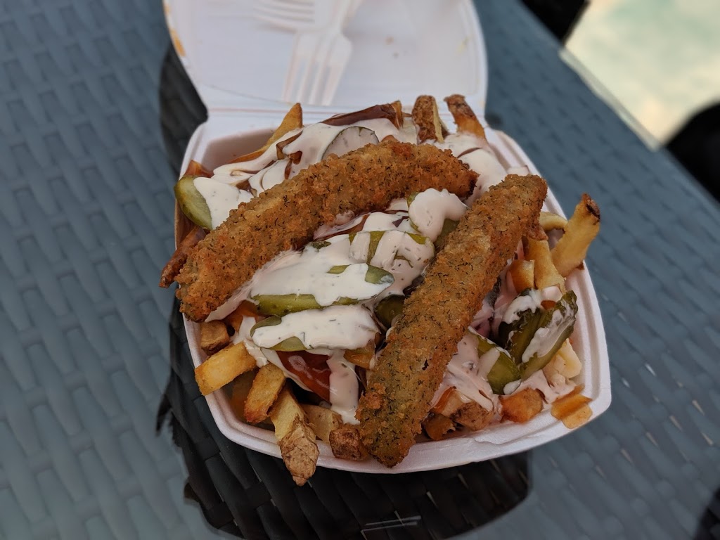 W.O.W Poutinerie | 35a Broadway, Orangeville, ON L9W 1J7, Canada | Phone: (519) 307-7229