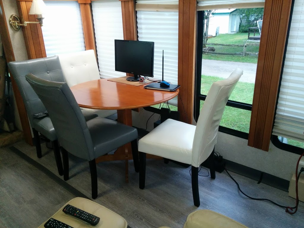 Camping Claire Fontaine | 830 Côte Joyeuse, Saint-Raymond, QC G3L 4B3, Canada | Phone: (418) 337-2744