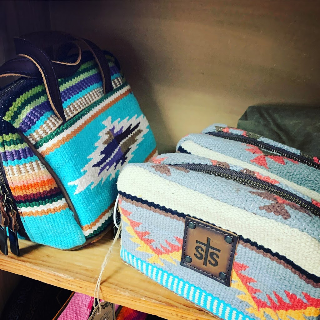 Frontier Western Shop Ltd | 5111 1 St W, Claresholm, AB T0L 0T0, Canada | Phone: (403) 625-2777