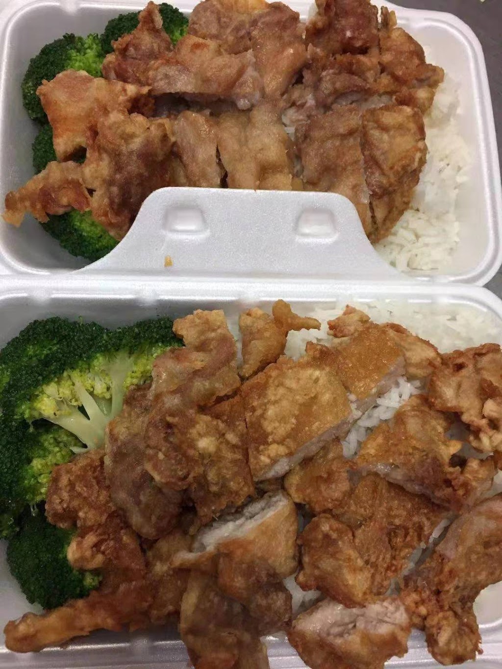 The Golden Chopstick | 271 Old Kingston Rd #103, Scarborough, ON M1C 1B4, Canada | Phone: (416) 282-1688