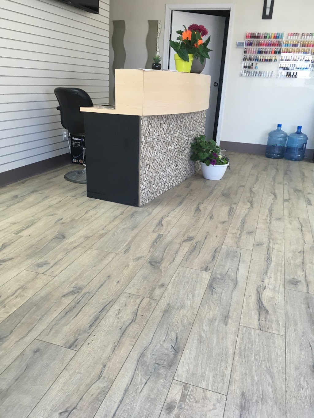 Monasa Salon & Spa & Therapy Studio | 100-, 102 111 St, Saskatoon, SK S7N 1S7, Canada | Phone: (306) 954-3228