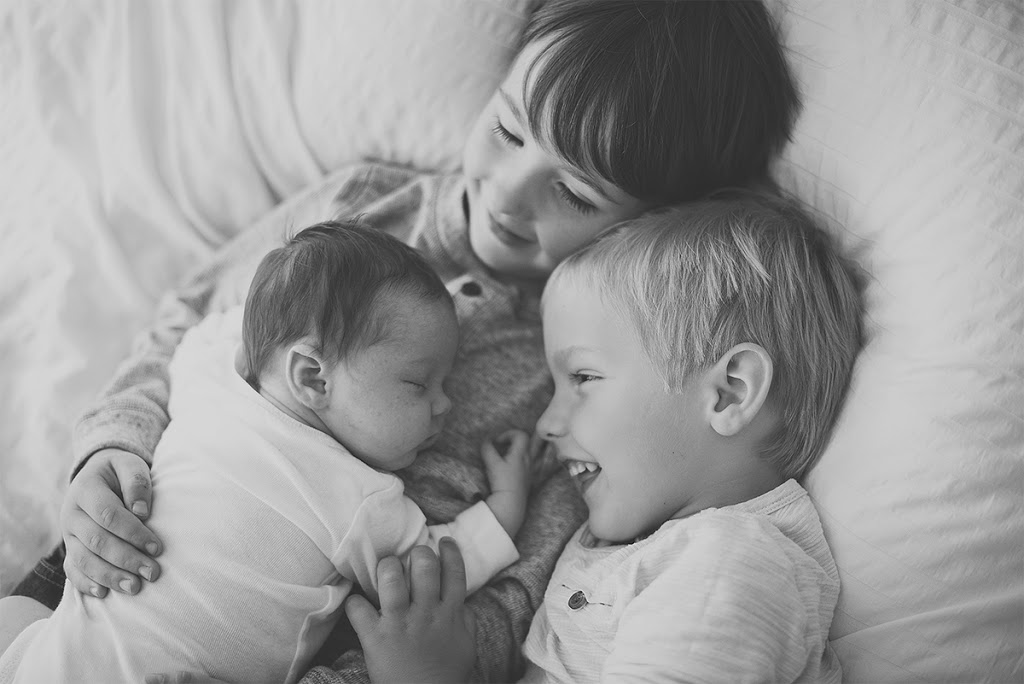 Nicole Kathlyn Photography | 14 Kraus Rd, Barrie, ON L4N 0P5, Canada | Phone: (289) 926-1806