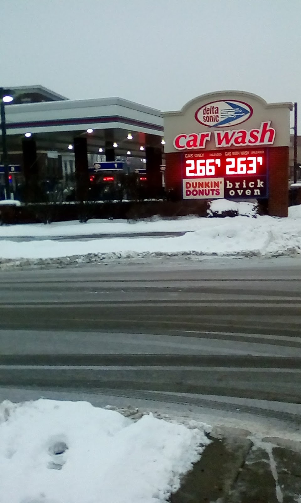 Delta Sonic Car Wash | 1264 Main St, Buffalo, NY 14209, USA | Phone: (716) 882-2941