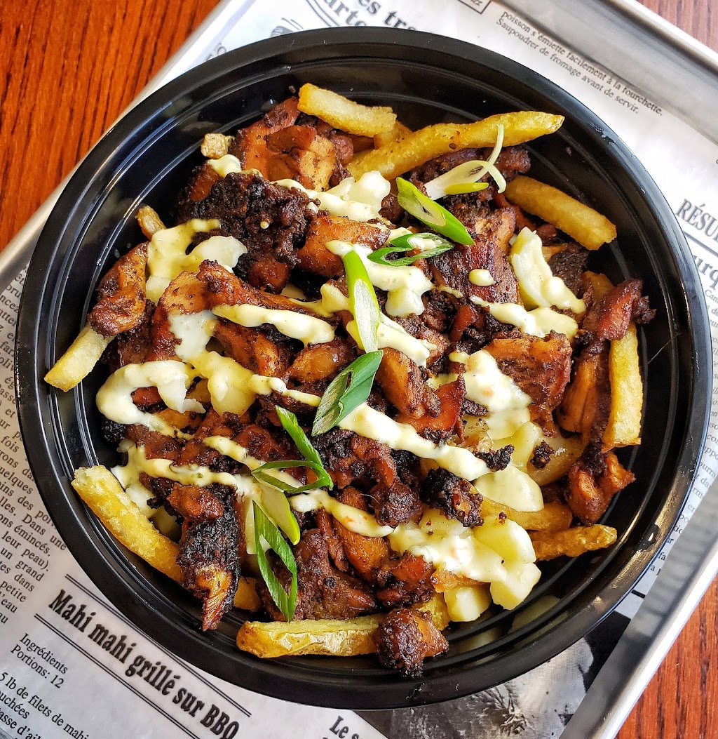 Le Jerk Spot : Casse Croûte des Caraïbes | 3506 Rue Notre Dame O, Montréal, QC H4C 1P2, Canada | Phone: (438) 380-7778