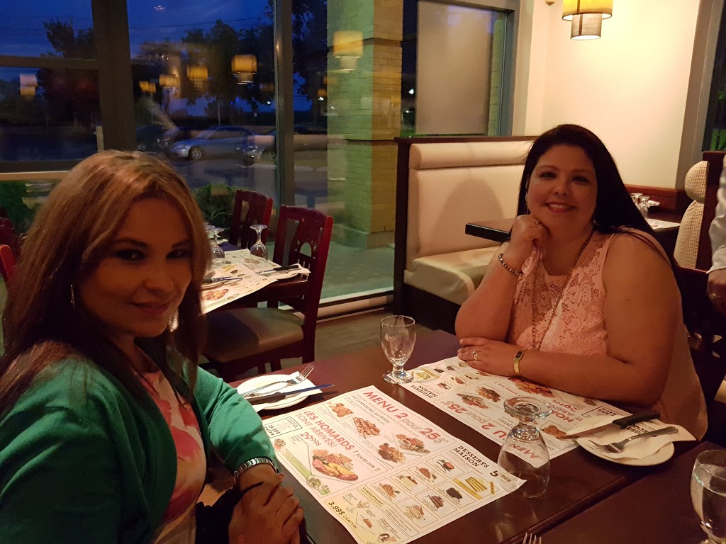 Restaurant Casa Grècque | 690 Rue de Montbrun, Boucherville, QC J4B 8H2, Canada | Phone: (450) 449-2249