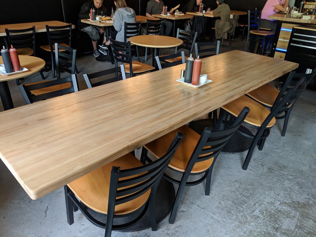 DUNDAS Eat + Drink - six o pho | 2077 Dundas St, Vancouver, BC V5L 1J5, Canada | Phone: (604) 420-1200