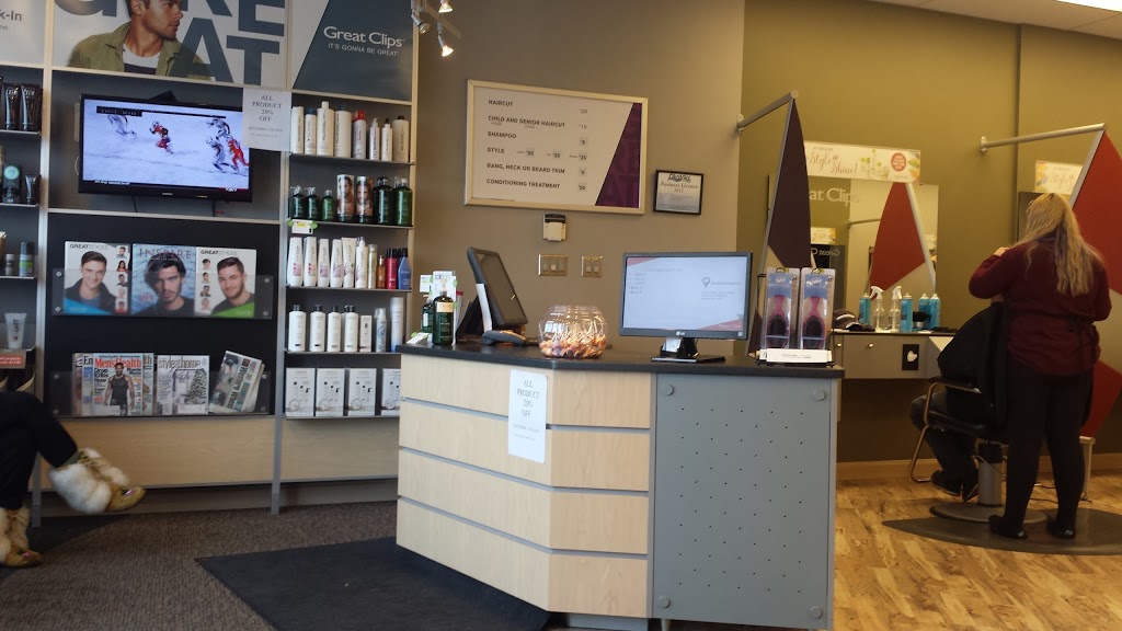 Great Clips | 18 Southridge Dr #4, Okotoks, AB T1S 1N1, Canada | Phone: (403) 938-6445