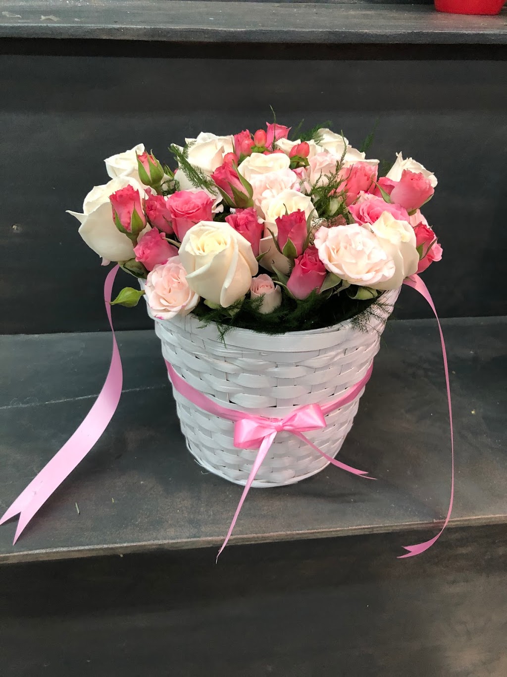 Damask Rose | 2696 Dundas St W, Toronto, ON M6P 1Y2, Canada | Phone: (416) 285-0865