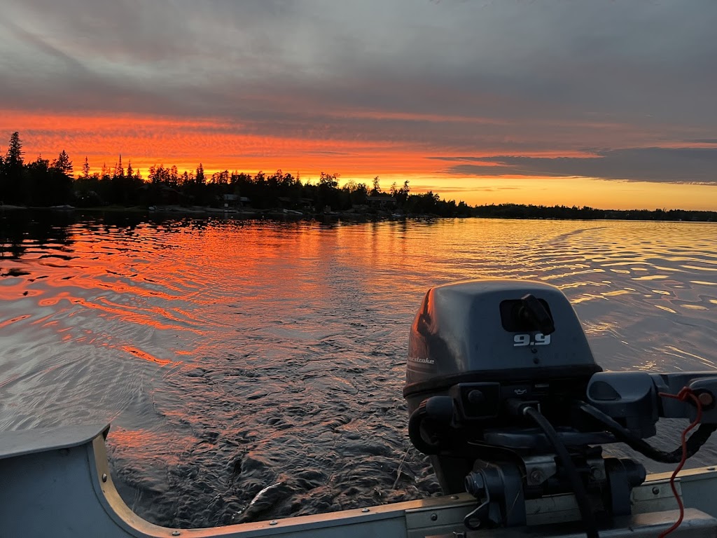 Betula Lake Resort | Provincial Rd Rte 307, Seven Sisters Falls, MB R0E 1Y0, Canada | Phone: (204) 348-2964