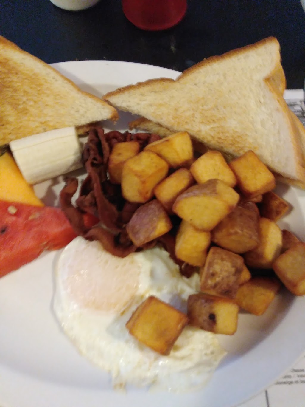 Restaurant Chez Ti-NOurs | 980 Bd Ducharme, La Tuque, QC G9X 3C4, Canada | Phone: (819) 676-3151