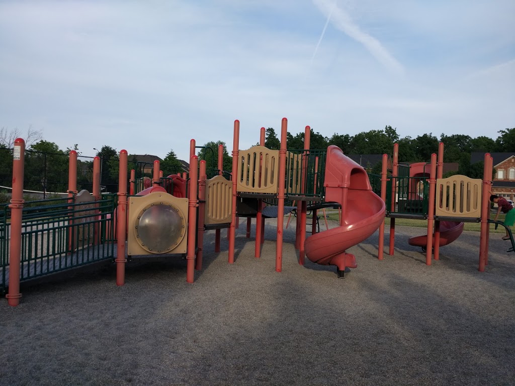 Bloomfield Park | 2531 Westoak Trails Blvd, Oakville, ON L6M 5E7, Canada