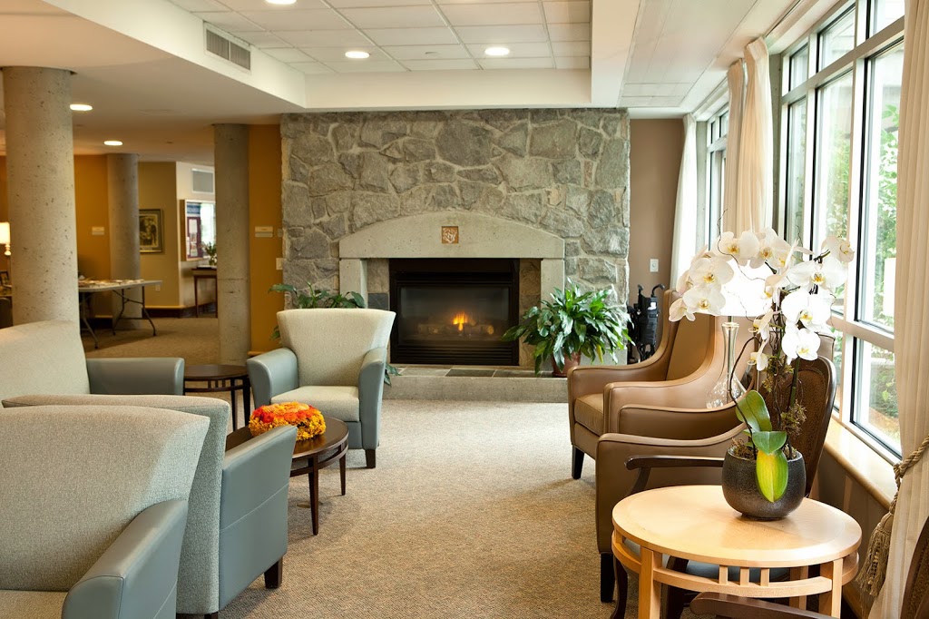 Weinberg Residence | 5650 Osler St, Vancouver, BC V6M 2W9, Canada | Phone: (604) 261-9622