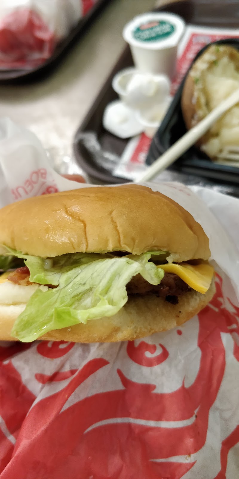 Wendys | 221 Weber St N, Waterloo, ON N2J 3H5, Canada | Phone: (519) 746-2728